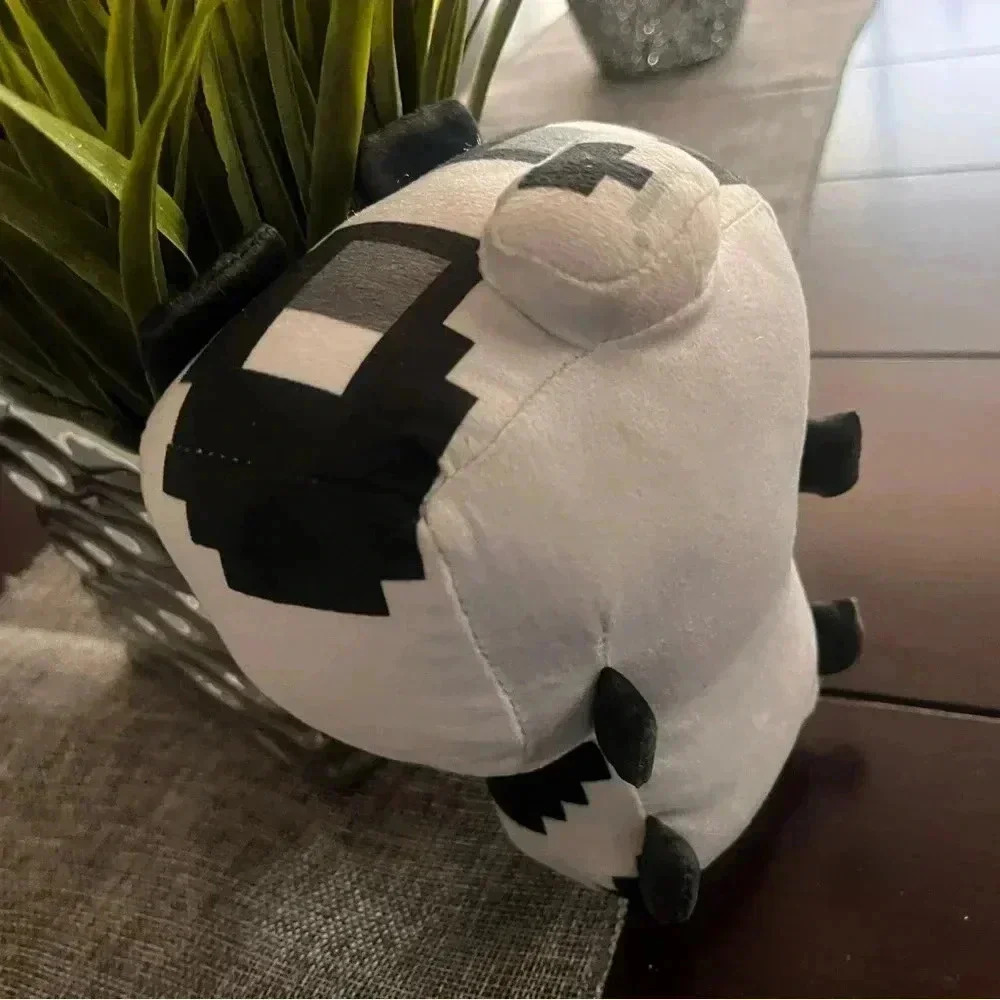 Minecraft Baby Panda Plush - Picture 4 of 5